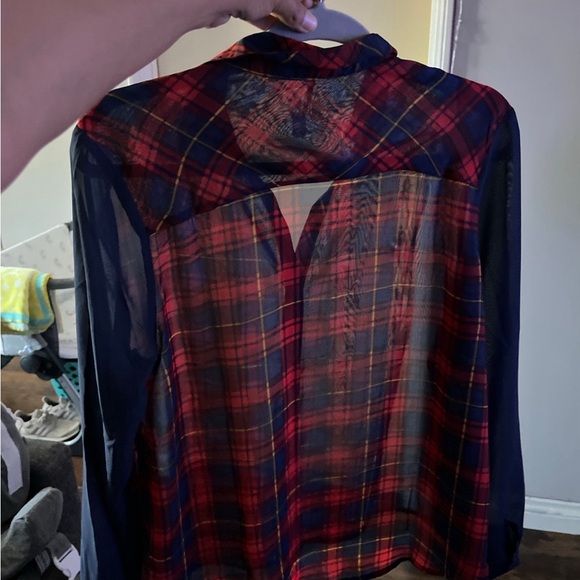 ✨Blue and red plaid Sheer Top ✨3/$13✨ - Picture 3 of 11